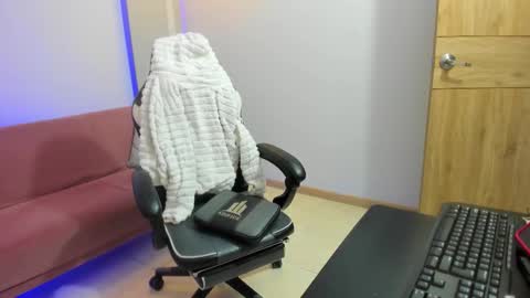 Snapshot of stefy_bratz chatting on October 2025 03:50:02 AM Stefany Bratz online show from October 2025 03:50:02 AM