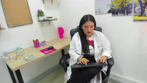 Stefy  online show from March 2026 07:30:01 PM