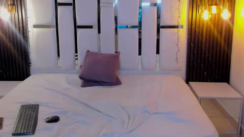 Snapshot of stela_ebony chatting on December 2025 02:30:02 AM STELA online show from December 2025 02:30:02 AM