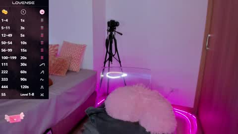 Yuli online show from December 2024 12:34:02 AM