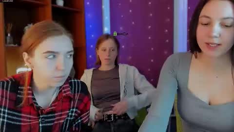 Snapshot of stella_flower chatting on February 2026 07:34:01 AM stella_flower online show from February 2026 07:34:01 AM