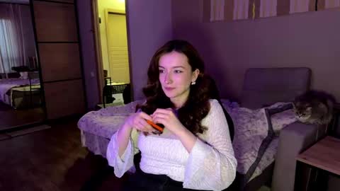 Snapshot of stella_rass chatting on May 2026 02:35:02 PM Stella online show from May 2026 02:35:02 PM