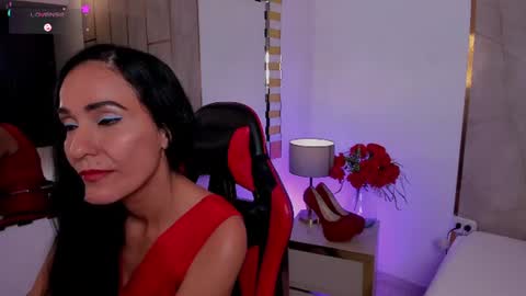 Snapshot of stellacruzmilf chatting on June 2026 10:21:02 PM Stella online show from June 2026 10:21:02 PM
