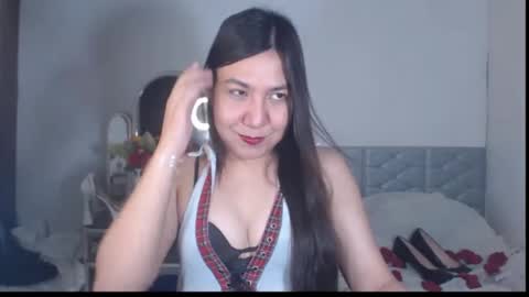 Snapshot of stellahugets chatting on September 2025 03:06:01 AM Stella online show from September 2025 03:06:01 AM