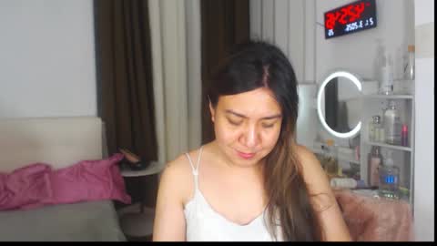 Stella online show from March 2026 08:25:01 PM