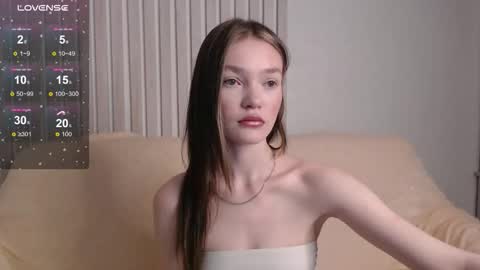 stellapayne online show from November 2025 01:26:02 PM