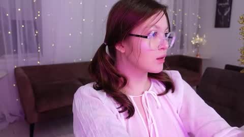 Snapshot of stellar_stacy chatting on March 2025 03:18:02 AM stellar_stacy online show from March 2025 03:18:02 AM