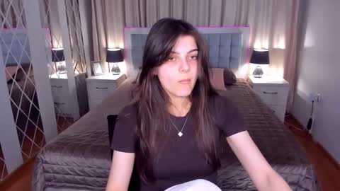 StellaRainbow online show from March 2026 11:24:02 AM