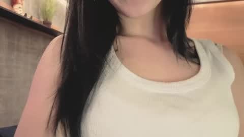 Eva online show from April 2026 09:43:01 PM