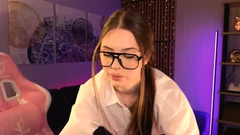 Stellary online show from February 2026 08:58:01 PM