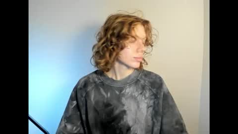 S T E L L A online show from November 2025 08:58:02 AM