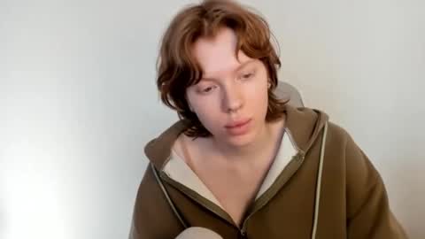 S T E L L A online show from February 2026 09:30:01 AM