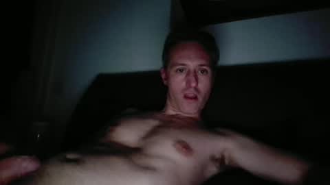 Snapshot of sten015 chatting on January 2025 04:15:01 PM sten015 online show from January 2025 04:15:01 PM