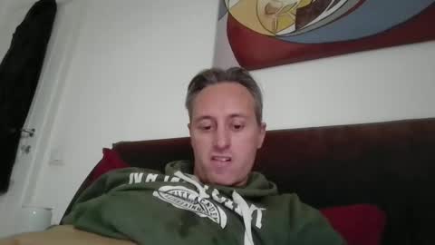 Snapshot of sten015 chatting on November 2025 01:35:02 PM sten015 online show from November 2025 01:35:02 PM