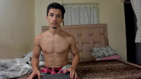 Snapshot of stepcouple__ chatting on November 2025 11:52:01 PM Stepcouple online show from November 2025 11:52:01 PM