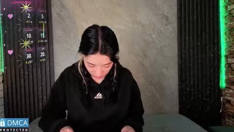 Snapshot of stepha_ chatting on December 2025 12:09:01 PM Stepha online show from December 2025 12:09:01 PM