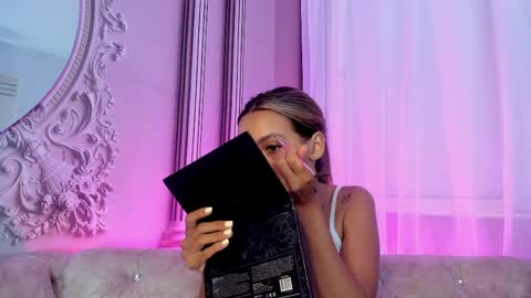 Stefff  online show from April 2026 01:25:02 AM