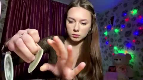 Stephani online show from March 2026 03:08:01 PM