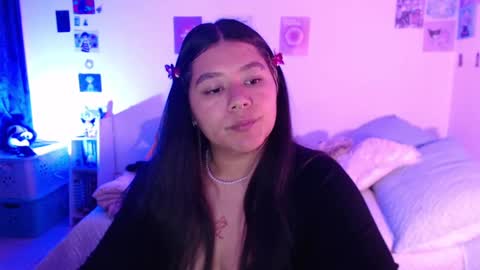 Snapshot of stephanifox chatting on December 2024 01:18:01 AM Stephanie online show from December 2024 01:18:01 AM