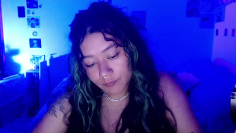 Snapshot of stephanifox chatting on December 2024 03:43:01 AM Stephanie online show from December 2024 03:43:01 AM