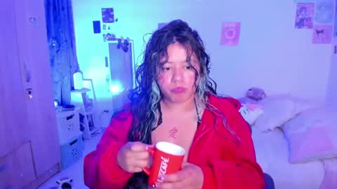 Snapshot of stephanifox chatting on January 2025 02:26:01 AM Stephanie online show from January 2025 02:26:01 AM