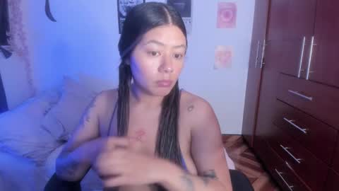 Stephanie  online show from December 2025 11:23:02 PM