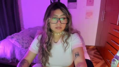 Stephanie  online show from April 2026 02:23:01 AM