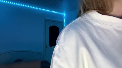 Stef online show from March 2026 02:23:02 PM