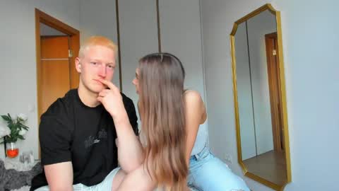 Step sis and Step bro online show from April 2026 05:38:02 PM