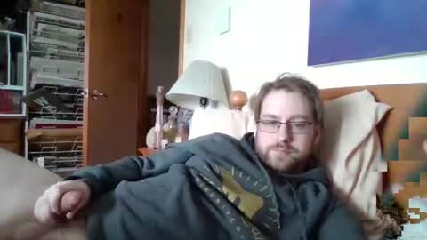 Snapshot of sterben13v chatting on March 2026 08:14:02 PM Ian23602 online show from March 2026 08:14:02 PM