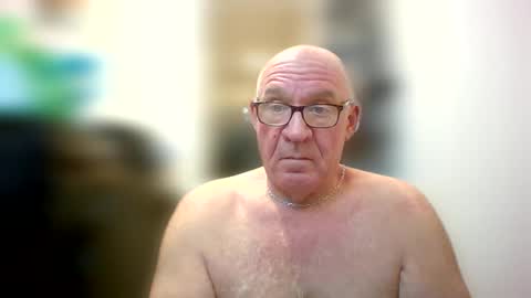 Snapshot of stevejons47 chatting on February 2025 06:04:01 PM stevejons47 online show from February 2025 06:04:01 PM