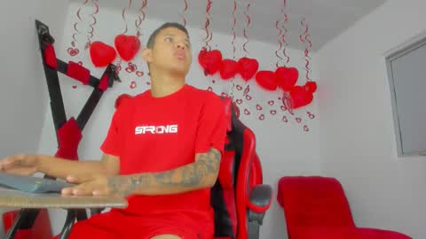 Snapshot of steven19_latinboy chatting on February 2026 11:17:01 AM Steven online show from February 2026 11:17:01 AM