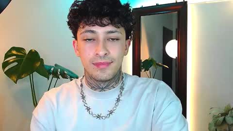 Daniel Steven Navarro online show from March 2026 11:33:01 PM