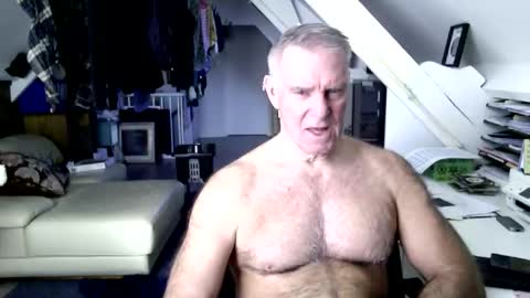 Snapshot of stevetwo chatting on February 2026 12:26:01 PM stevetwo online show from February 2026 12:26:01 PM