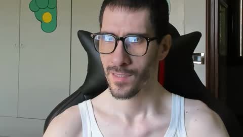 Snapshot of stevex870 chatting on September 2025 07:41:02 AM Steve online show from September 2025 07:41:02 AM