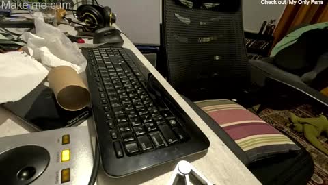 stevie_grey online show from April 2026 06:25:02 PM