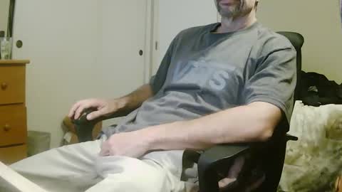 Snapshot of stevo69697 chatting on December 2024 11:25:01 PM Chillguy online show from December 2024 11:25:01 PM