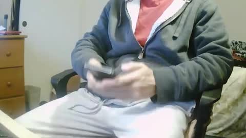 Snapshot of stevo69697 chatting on December 2024 04:38:02 PM Chillguy online show from December 2024 04:38:02 PM