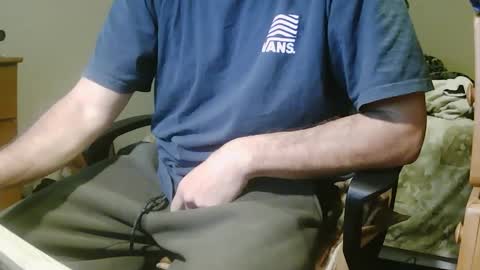 Snapshot of stevo69697 chatting on December 2024 03:46:01 PM Chillguy online show from December 2024 03:46:01 PM