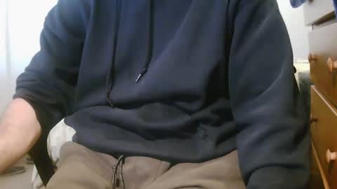 Snapshot of stevo69697 chatting on January 2025 05:16:02 PM Chillguy online show from January 2025 05:16:02 PM