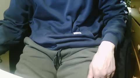 Snapshot of stevo69697 chatting on January 2025 04:52:02 AM Chillguy online show from January 2025 04:52:02 AM