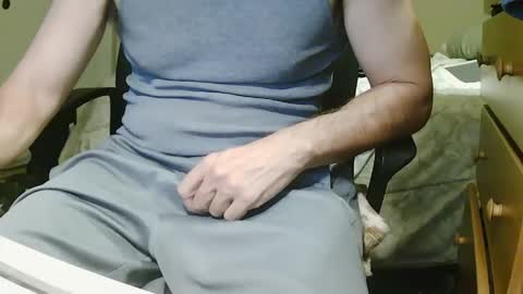 Snapshot of stevo69697 chatting on October 2025 05:52:01 AM Chillguy online show from October 2025 05:52:01 AM