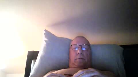 Snapshot of stew1014 chatting on December 2024 10:38:02 AM bobby online show from December 2024 10:38:02 AM