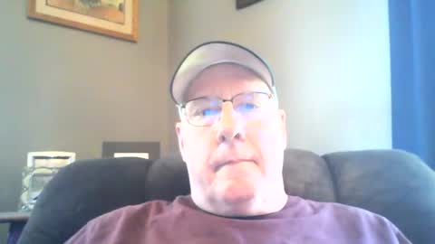 Snapshot of stew1014 chatting on May 2026 04:14:02 PM bobby online show from May 2026 04:14:02 PM