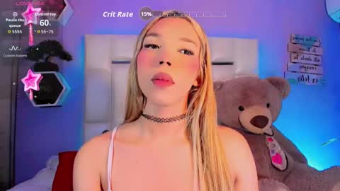 Snapshot of steyseequeen chatting on November 2025 10:30:01 PM Steisee Reyes online show from November 2025 10:30:01 PM