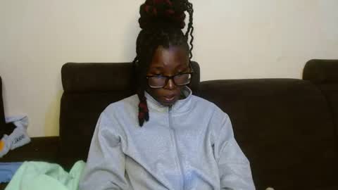 sticklavah online show from November 2025 12:04:02 PM