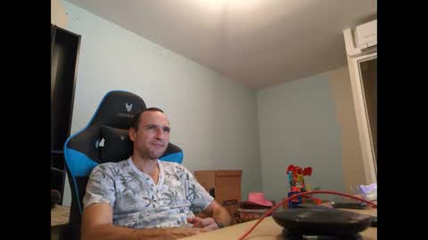 stickolive1 online show from September 2025 09:48:01 PM