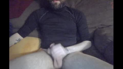 stickywhiteslime online show from April 2026 07:35:01 AM