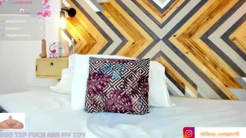 stifany cooper online show from January 2025 11:33:01 PM