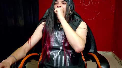 stivnhot online show from May 2026 12:37:01 AM